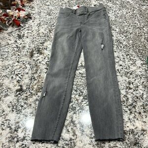 Spanx Jean Pant Gray Body Corp Blakely Fray Distress Pullon Jean-ish Skinny Slim